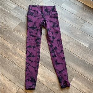 Lululemon 8 high times